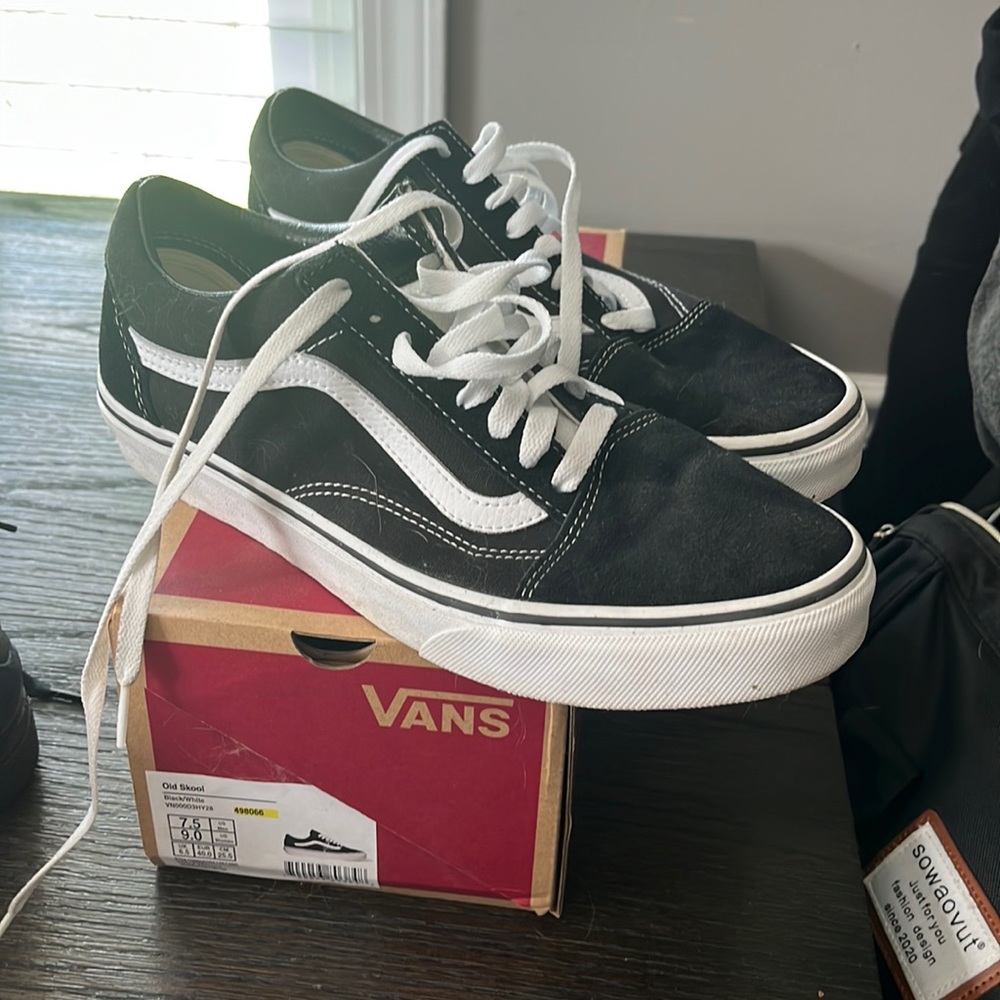 Men’s Black Vans
